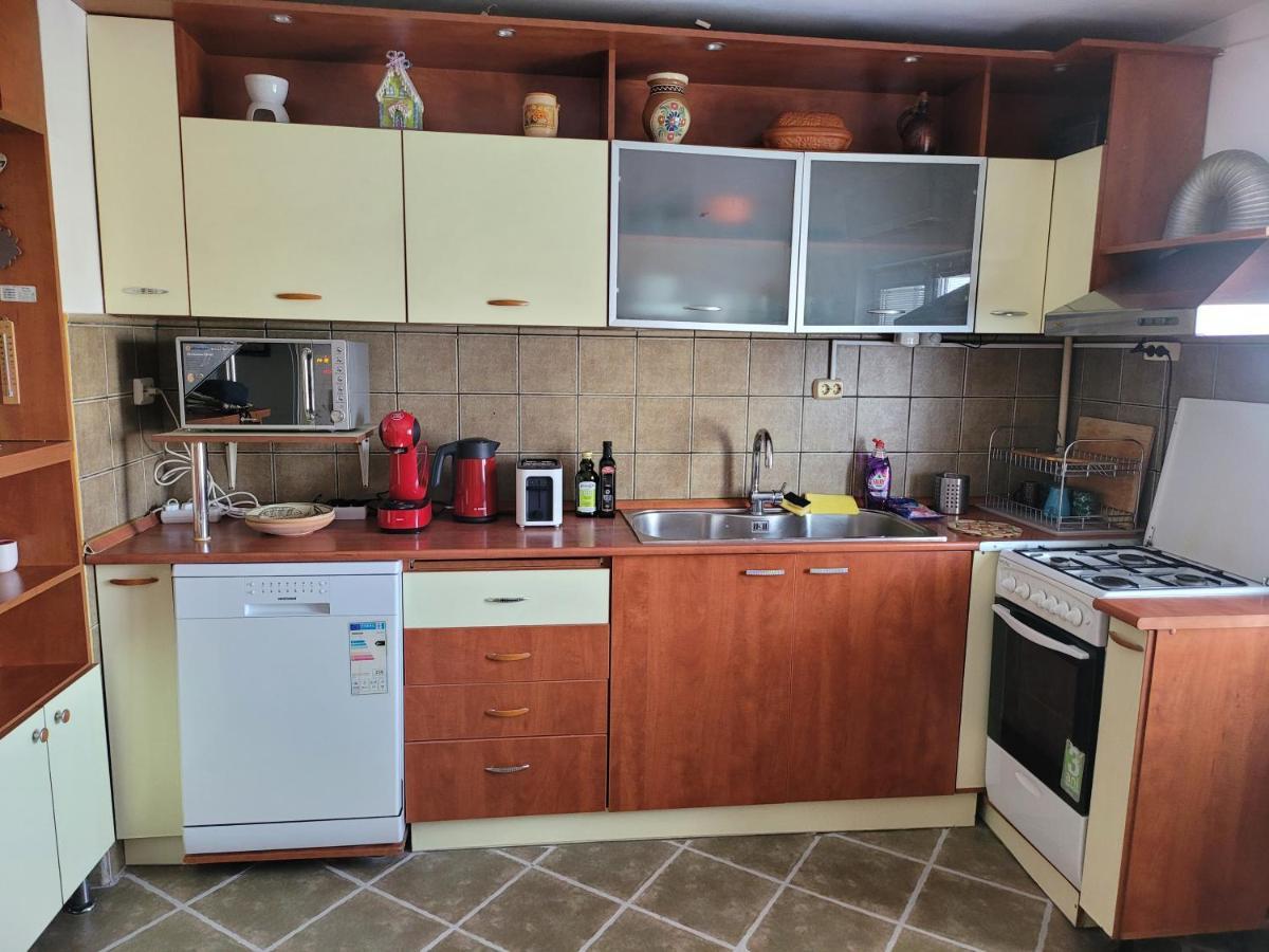 Quiet, Relaxing, Family Friendly Leilighet Bucureşti Eksteriør bilde
